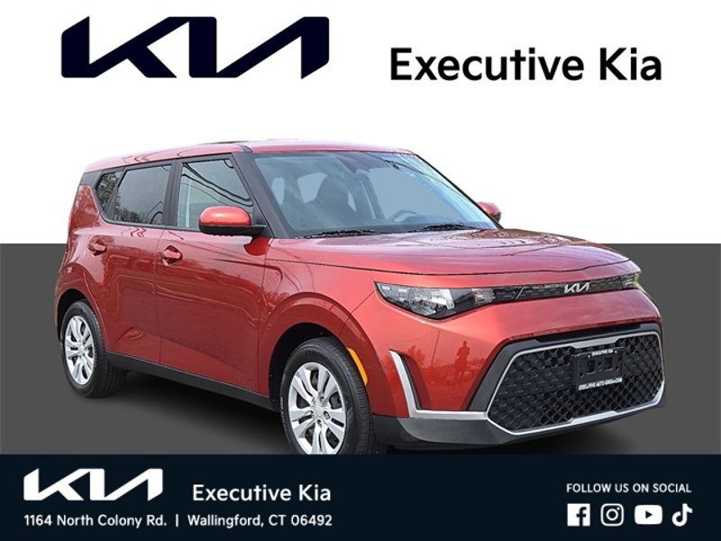Certified 2023 Kia Soul LX image 1