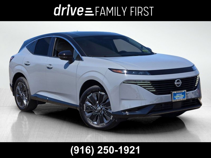 Certified 2025 Nissan Murano Platinum w/ Cargo Package image 1