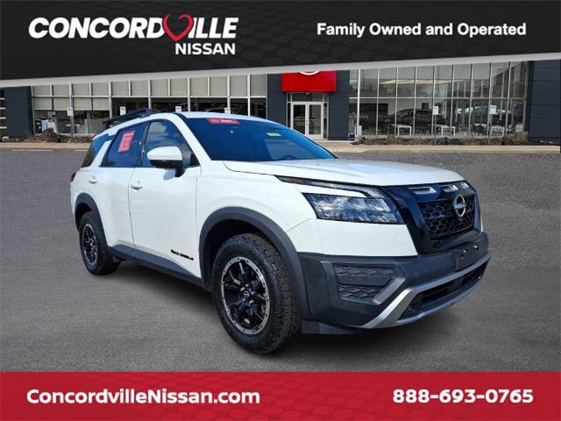 Certified 2023 Nissan Pathfinder Rock Creek image 1