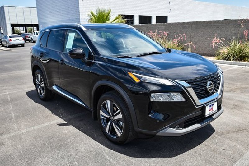 Certified 2023 Nissan Rogue SL w/ SL Premium Package image 1