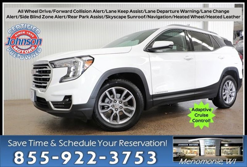 Certified 2024 GMC Terrain SLT w/ Infotainment Package II image 1
