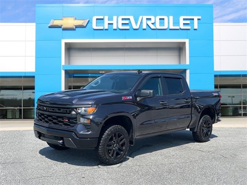 Certified 2024 Chevrolet Silverado 1500 Custom Trail Boss image 1