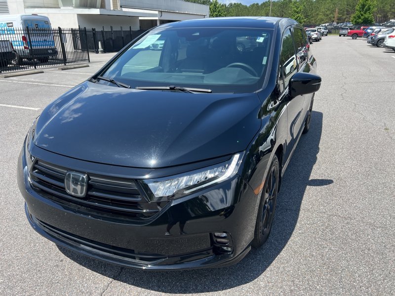 Certified 2024 Honda Odyssey Sport image 1