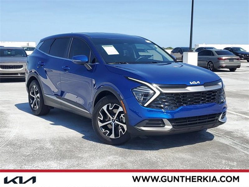 Certified 2024 Kia Sportage EX image 1