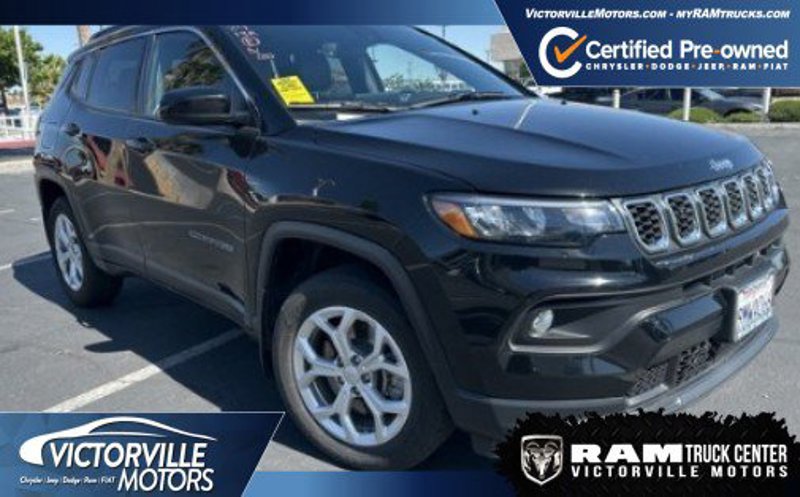 Certified 2024 Jeep Compass Latitude w/ Convenience Group image 1