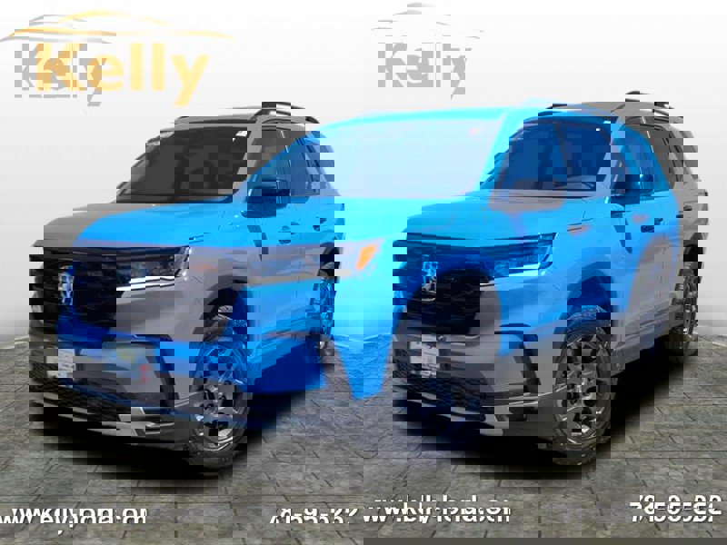 Certified 2025 Honda Pilot TrailSport image 1