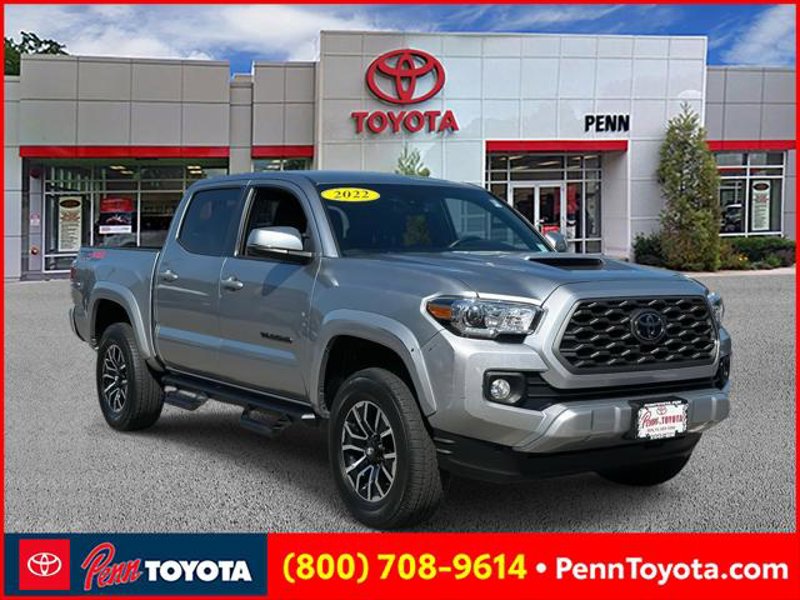 Certified 2022 Toyota Tacoma SR5 image 1