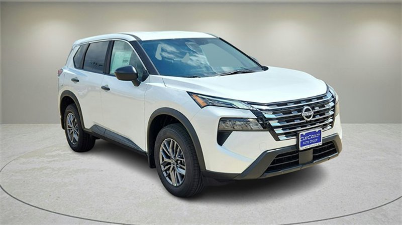 Certified 2025 Nissan Rogue S image 1
