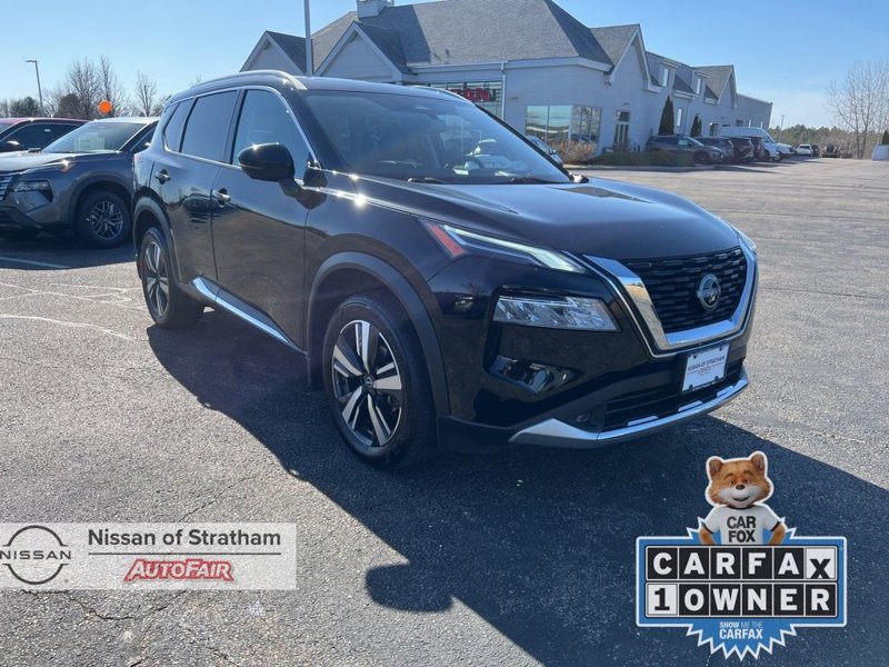 Certified 2022 Nissan Rogue Platinum w/ Head-Up Display Package image 1