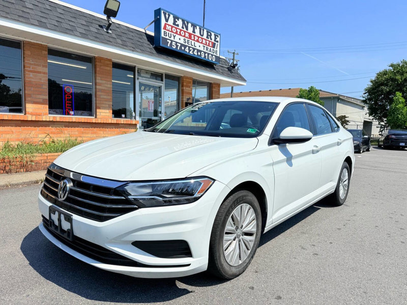 Used 2019 Volkswagen Jetta S image 1