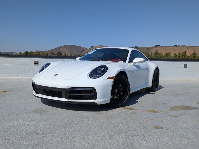 Certified 2022 Porsche 911 Carrera image 1