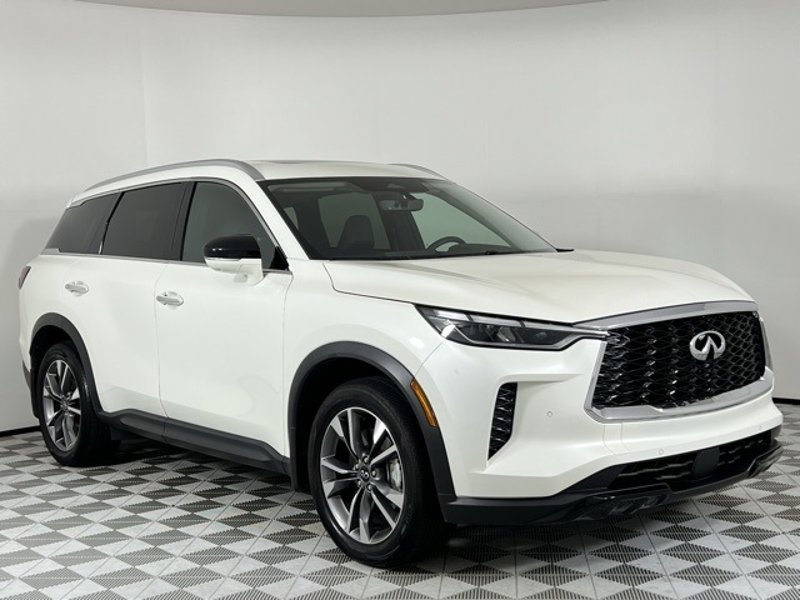 Certified 2024 INFINITI QX60 Luxe image 1