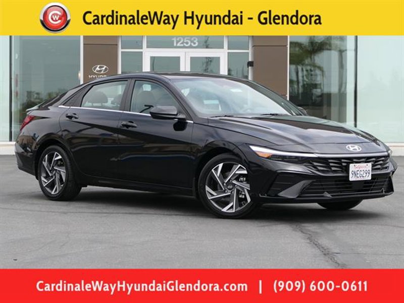 Certified 2024 Hyundai Elantra SEL w/ Convenience Package image 1
