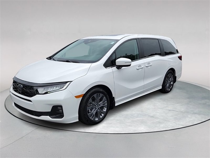 Certified 2025 Honda Odyssey Touring image 1
