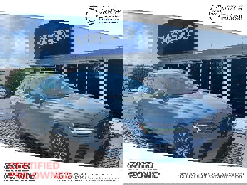 Certified 2025 Volvo S60 B5 Core image 1