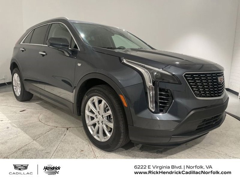 Certified 2021 Cadillac XT4 Luxury w/ Cold Weather Package image 1
