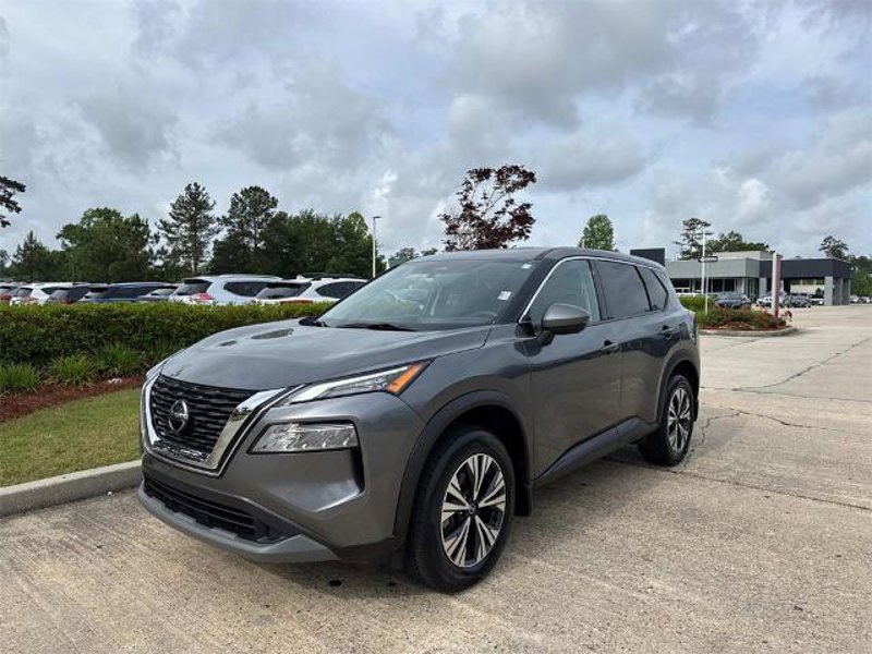Certified 2021 Nissan Rogue SV image 1