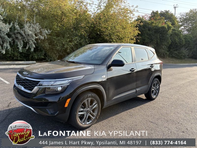 Certified 2023 Kia Seltos LX image 1