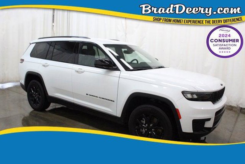 Certified 2024 Jeep Grand Cherokee L Laredo image 1