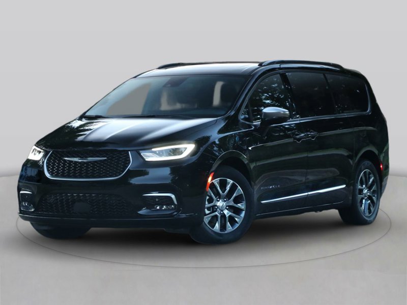New 2025 Chrysler Pacifica Premium image 1