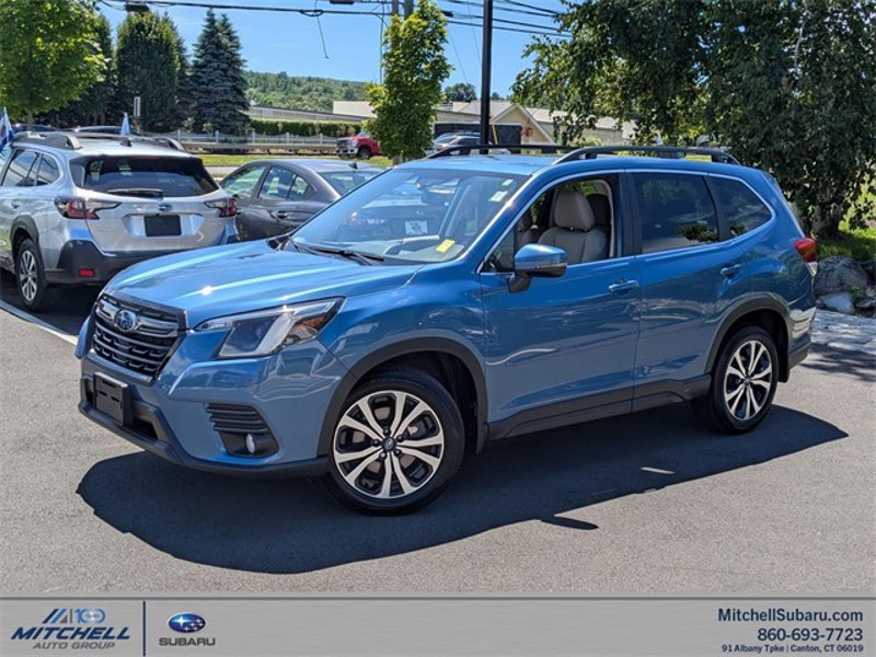 Certified 2022 Subaru Forester Limited image 1