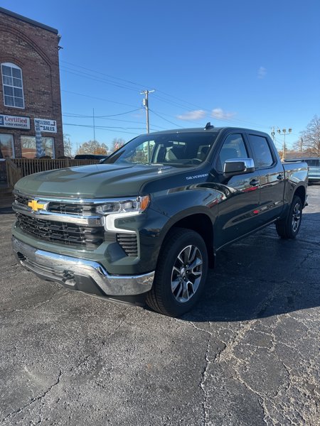 New 2025 Chevrolet Silverado 1500 LT image 1