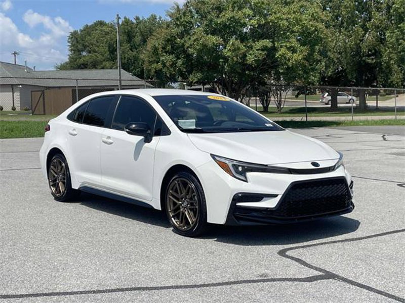 Certified 2024 Toyota Corolla SE image 1
