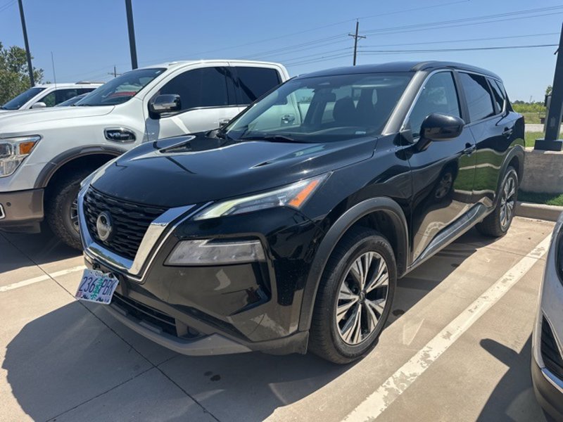 Certified 2023 Nissan Rogue SV image 1