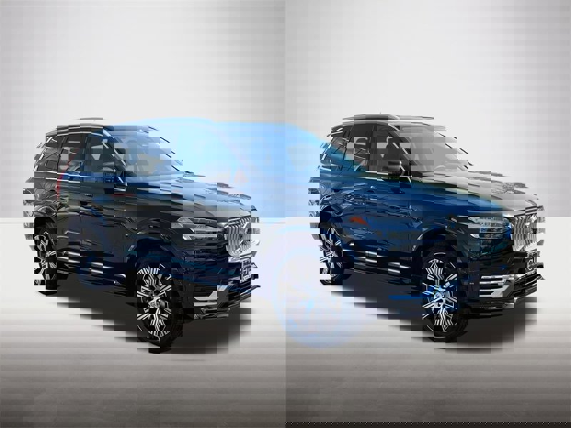 Certified 2024 Volvo XC90 B6 Ultimate w/ Protection Package Premier image 1