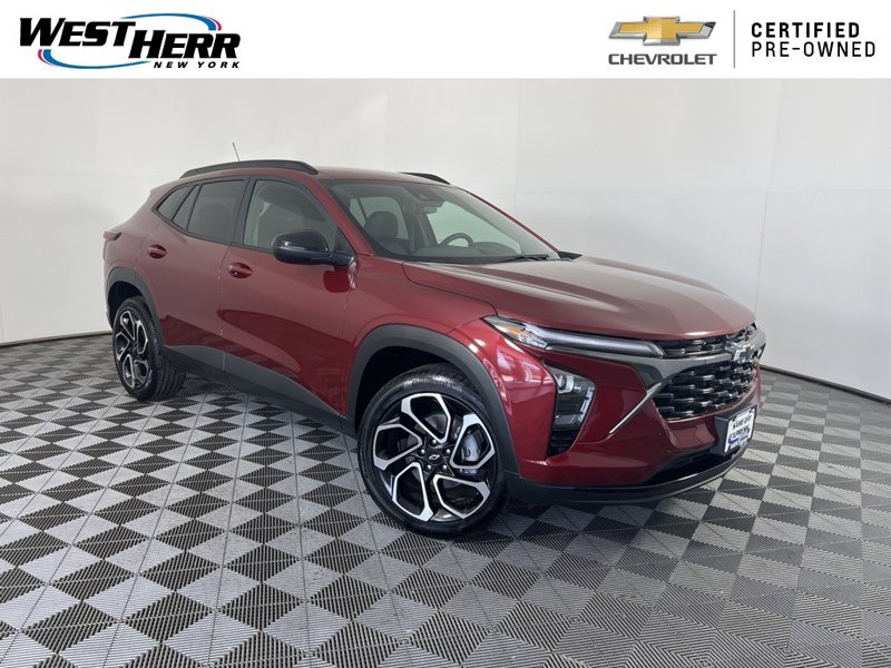 Certified 2024 Chevrolet Trax RS w/ Driver Confidence Package image 1