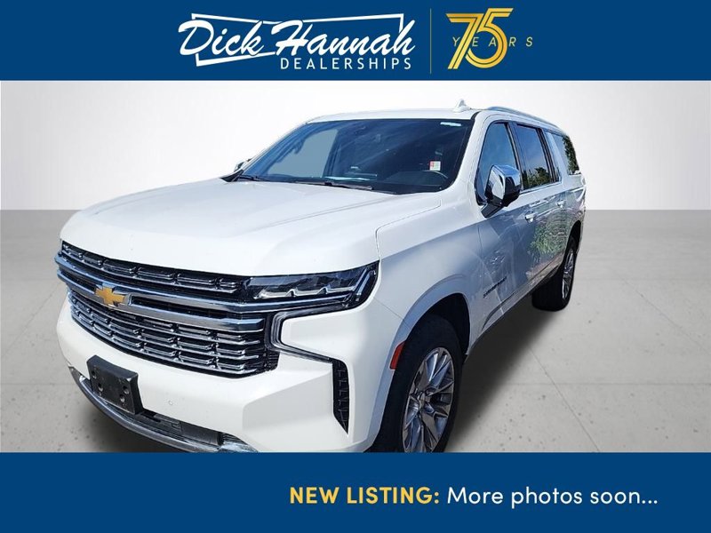 Used 2023 Chevrolet Suburban Premier image 1