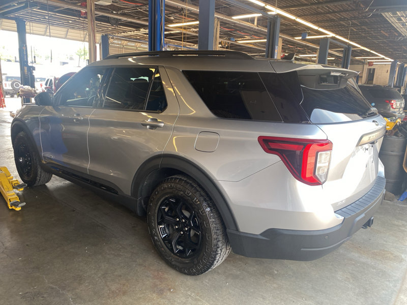 Used 2022 Ford Explorer Timberline w/ Timberline Technology Package image 1