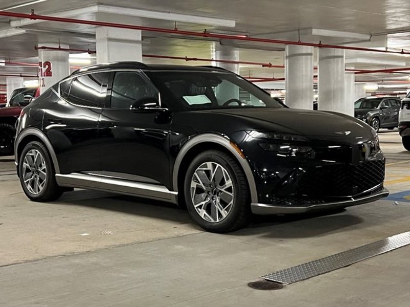 Certified 2025 Genesis GV60 Advanced image 1