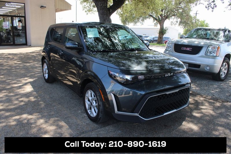 Certified 2024 Kia Soul LX w/ Option Group 015 image 1