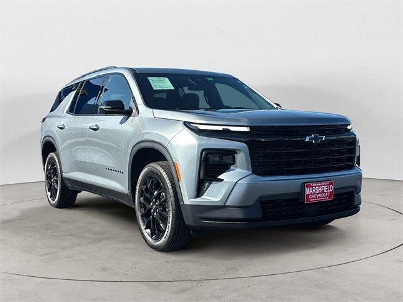 Certified 2024 Chevrolet Traverse LT w/ Midnight/Sport Edition image 1