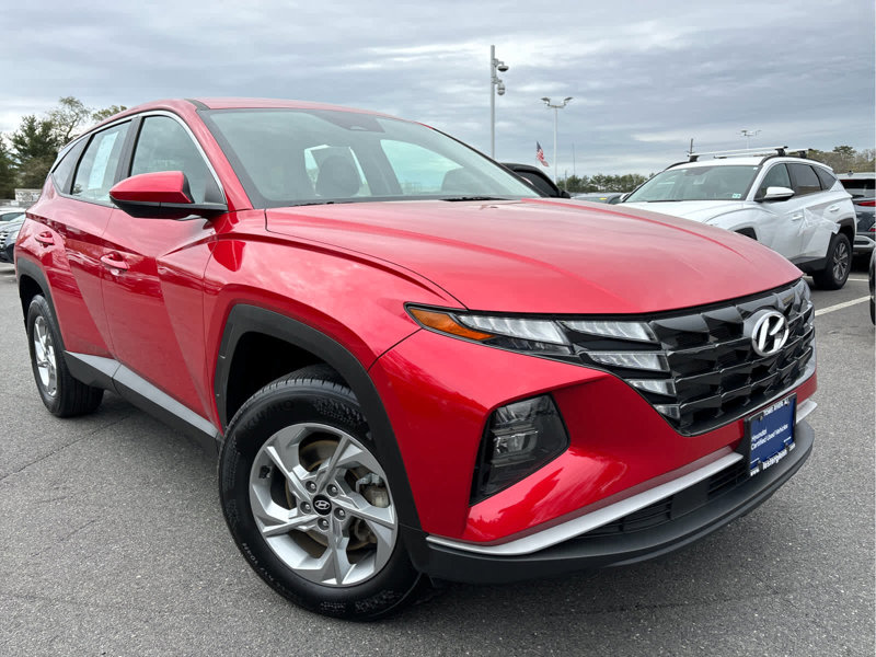 Certified 2023 Hyundai Tucson SE image 1
