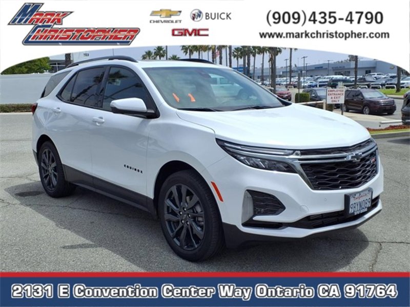 Certified 2022 Chevrolet Equinox RS w/ Infotainment Package image 1