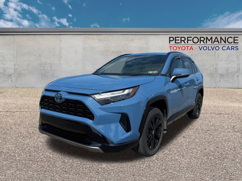 Certified 2023 Toyota RAV4 SE image 1