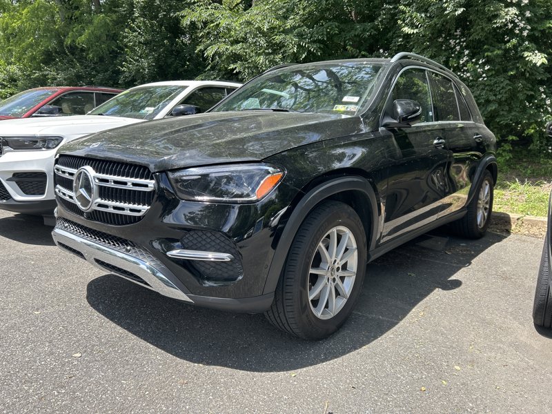 Used 2024 Mercedes-Benz GLE 350 4MATIC image 1