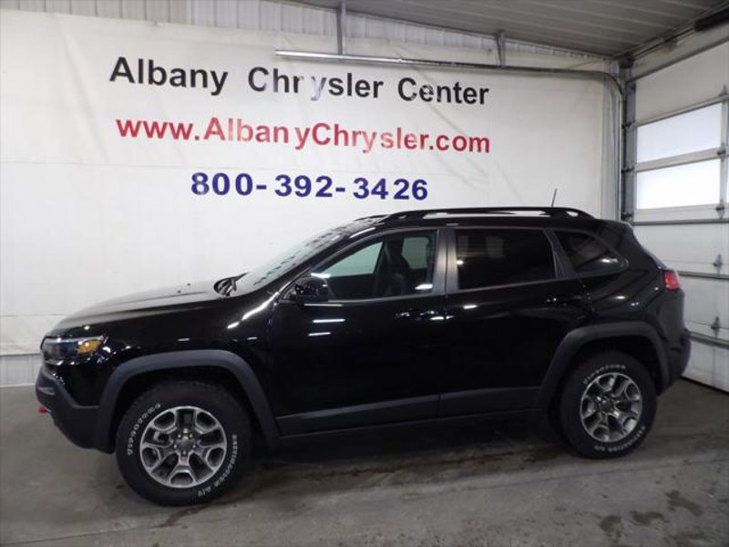 Certified 2022 Jeep Cherokee Trailhawk image 1