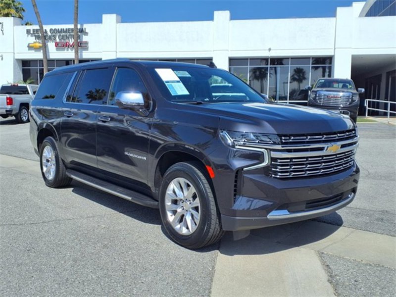 Certified 2023 Chevrolet Suburban Premier image 1