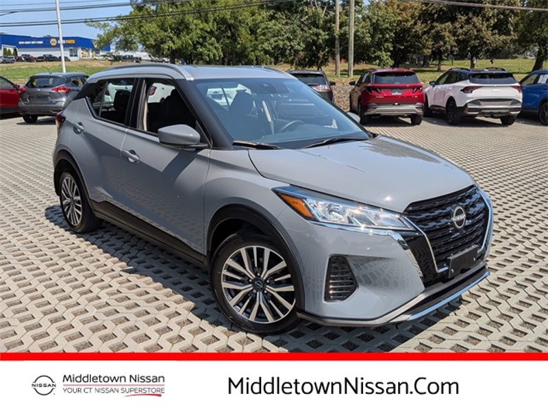 Certified 2024 Nissan Kicks SV image 1