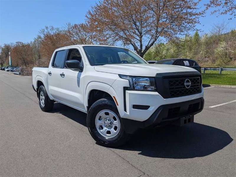Certified 2024 Nissan Frontier S image 1