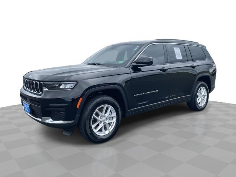 Used 2024 Jeep Grand Cherokee L Laredo w/ Luxury Tech Group I image 1