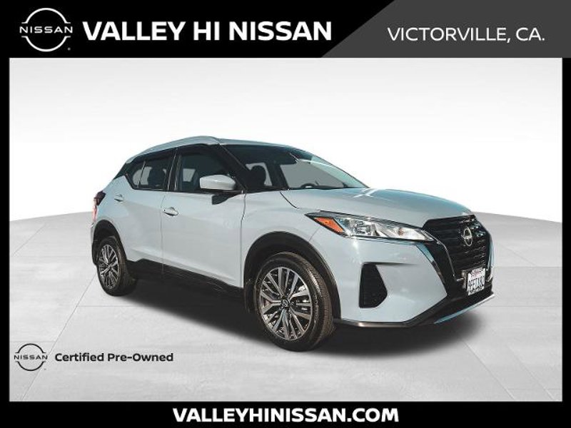 Certified 2023 Nissan Kicks SV image 1