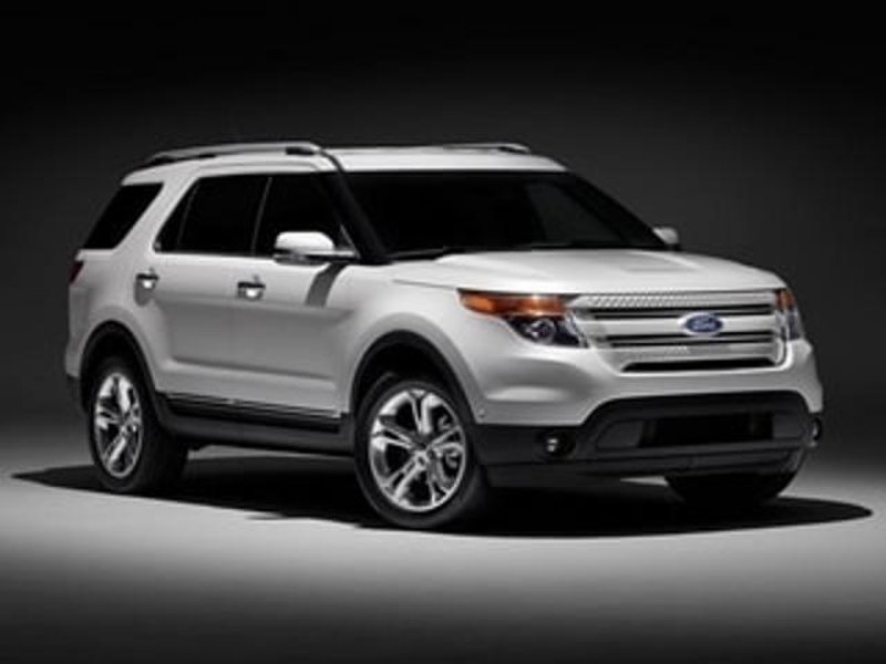 Used 2014 Ford Explorer XLT w/ Equipment Group 202A image 1