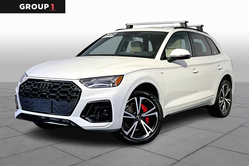 Certified 2025 Audi Q5 2.0T Premium Plus w/ Premium Plus Package image 1