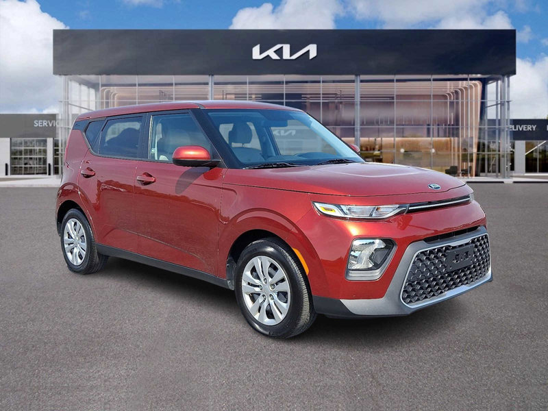 Certified 2021 Kia Soul LX image 1