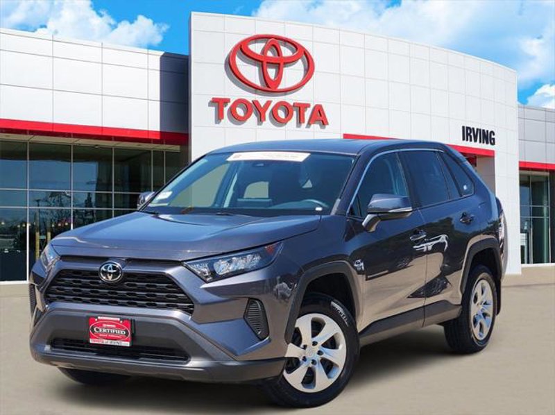 Certified 2022 Toyota RAV4 LE image 1