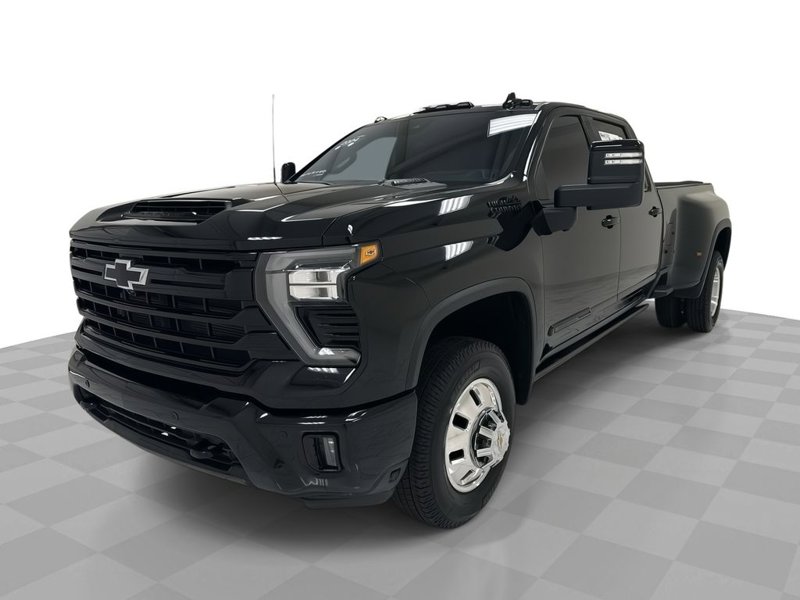 Certified 2024 Chevrolet Silverado 3500 High Country w/ High Country Premium Package image 1